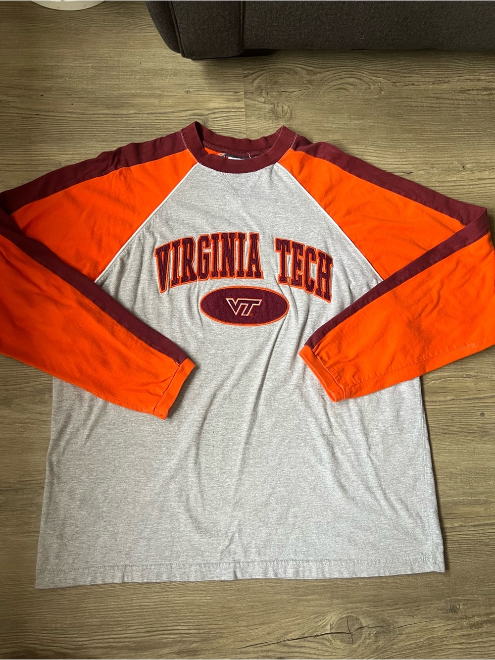 Vintage Cadre Men’s Virginia Tech Hokies Long Sleeve